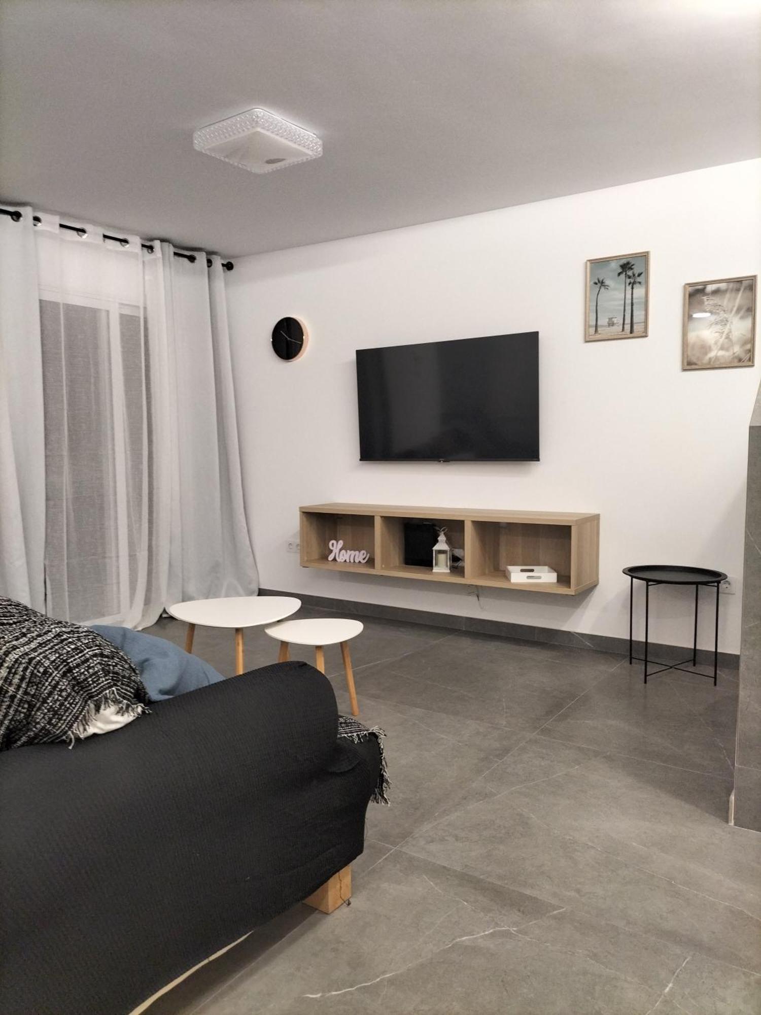 Apartment Caletillas Black 1º Linea Playa & Piscina & Wifi