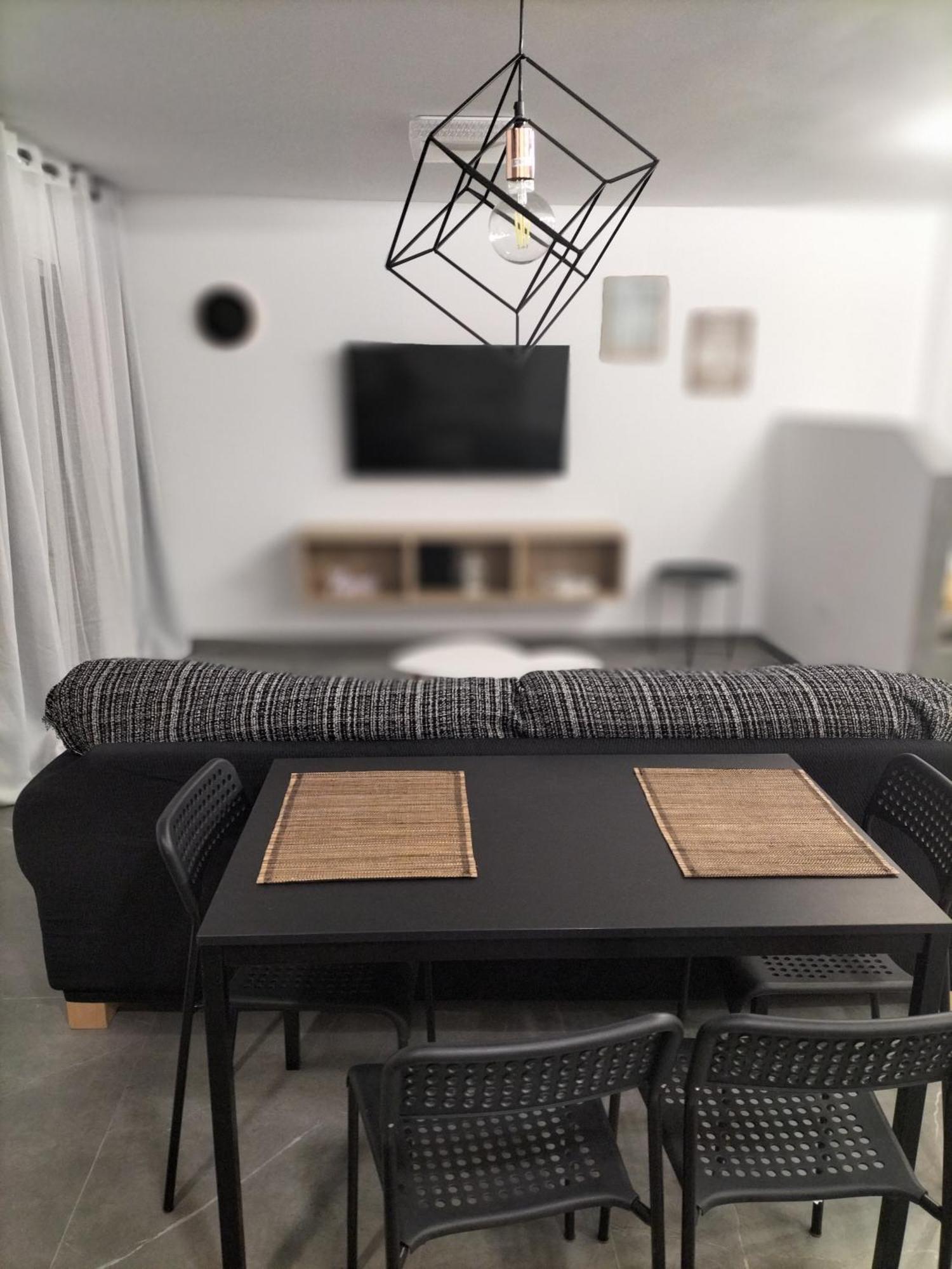 Caletillas Black 1º Linea Playa & Piscina & Wifi